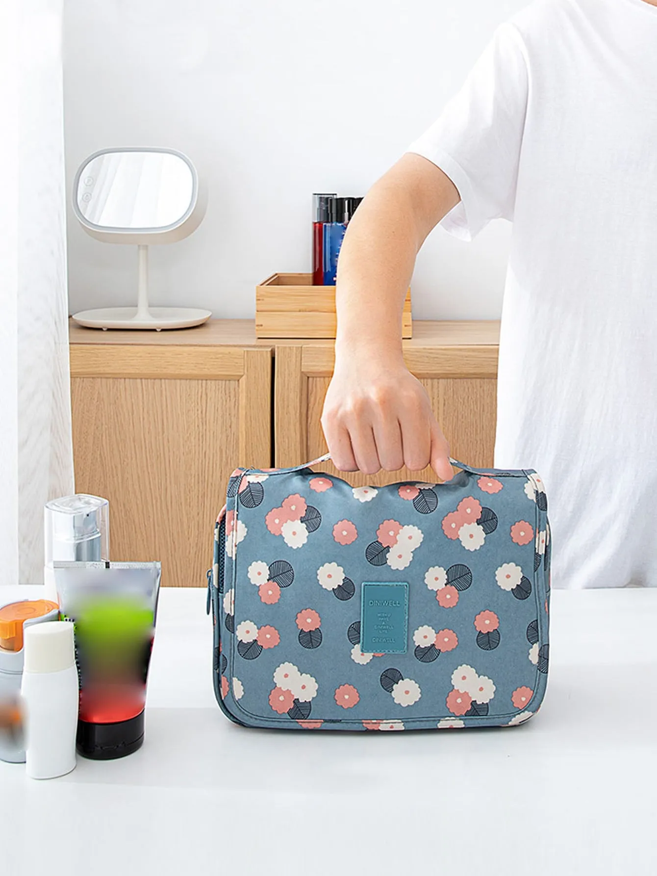 1pc Flower Pattern Toiletry Travel Bag