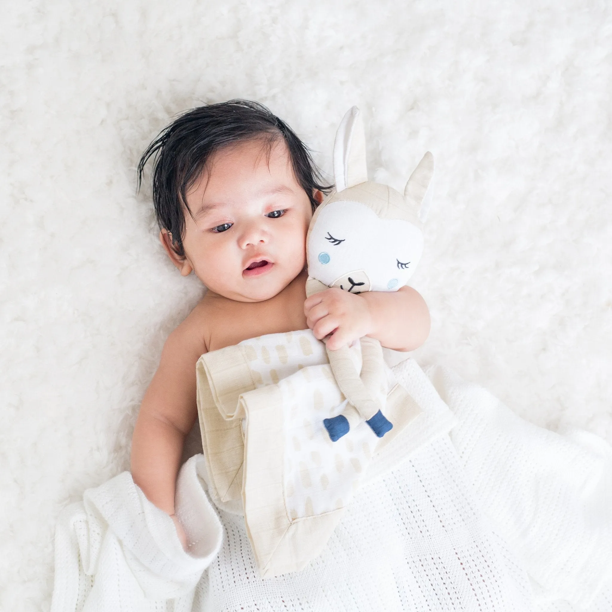 Lulujo Muslin Lovey